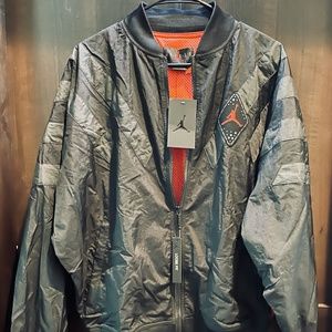 Nike Air Jordan Legacy AJ 6 Infrared Jacket Mens Medium